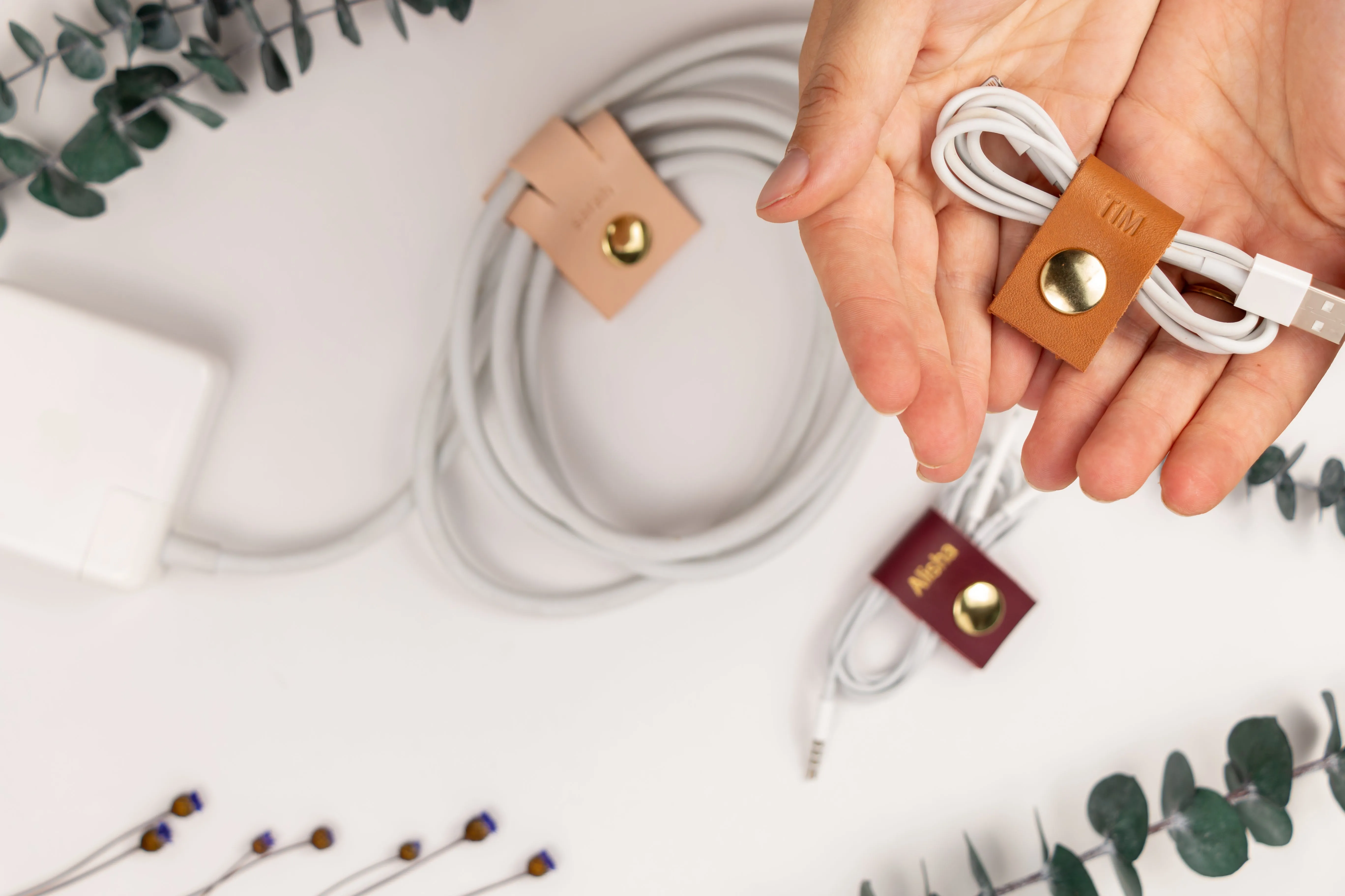 Cord & Cable Holder Set of 3 [Snap Closure]