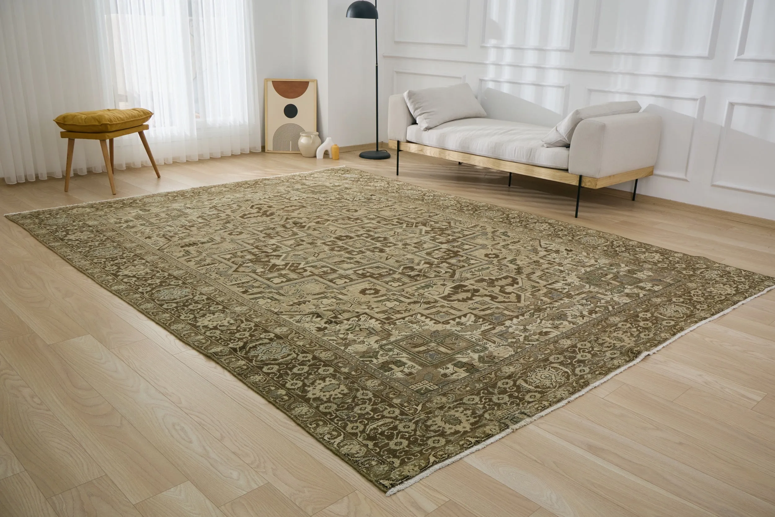 Tempyst - Vintage Persian Area Rug