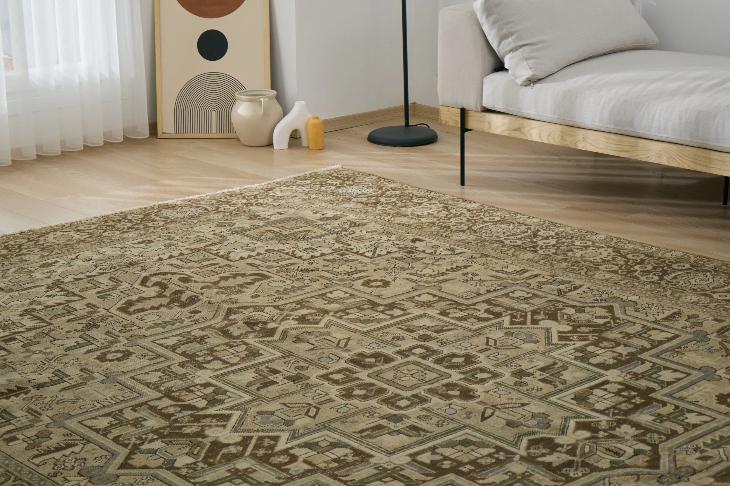 Tempyst - Vintage Persian Area Rug